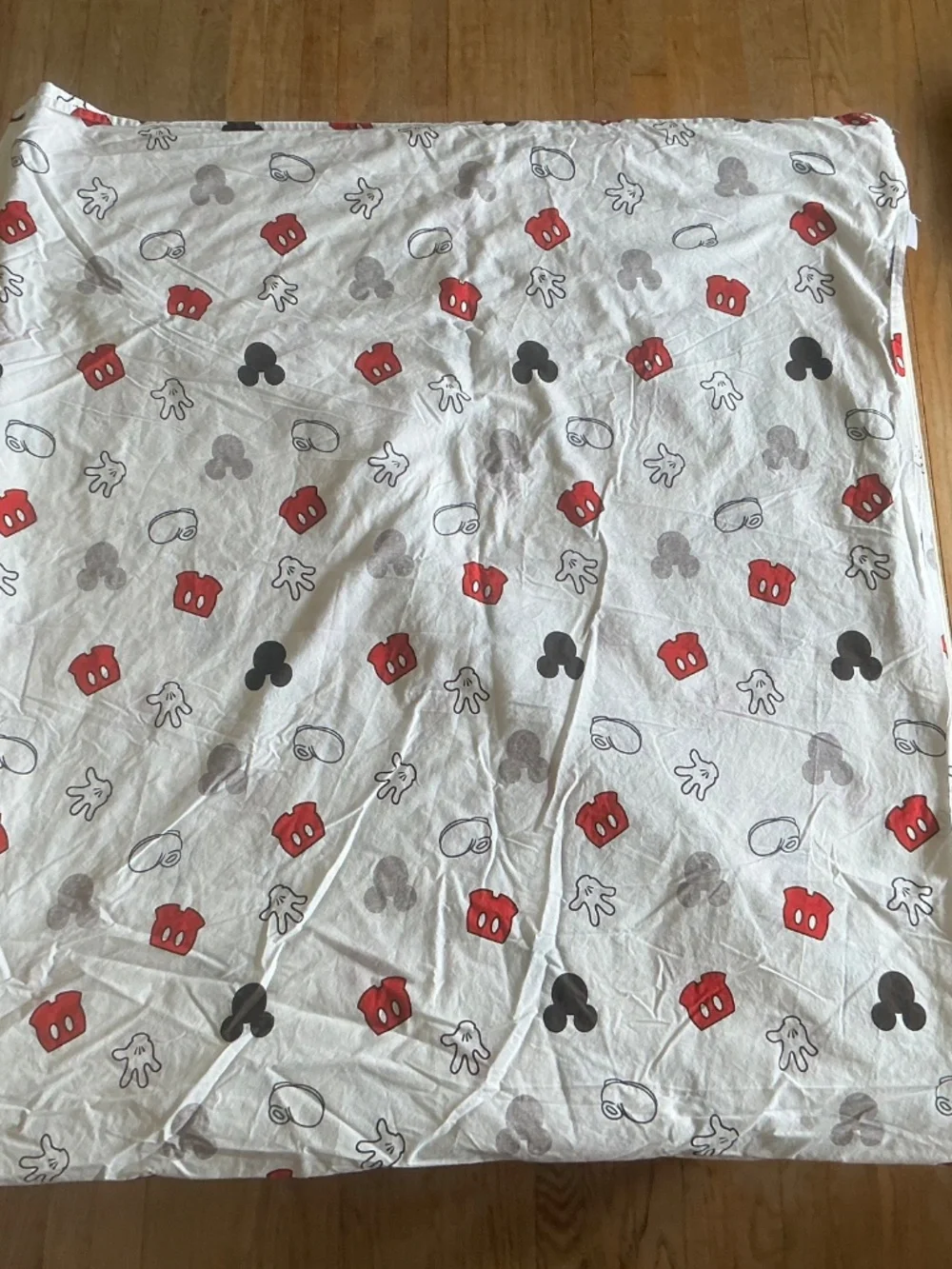 Saturday Park Disney Mickey Mouse Logo FULL Size Sheet Set